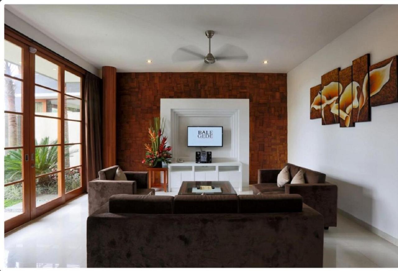 Bale Gede Luxury Villas Seminyak Exteriör bild